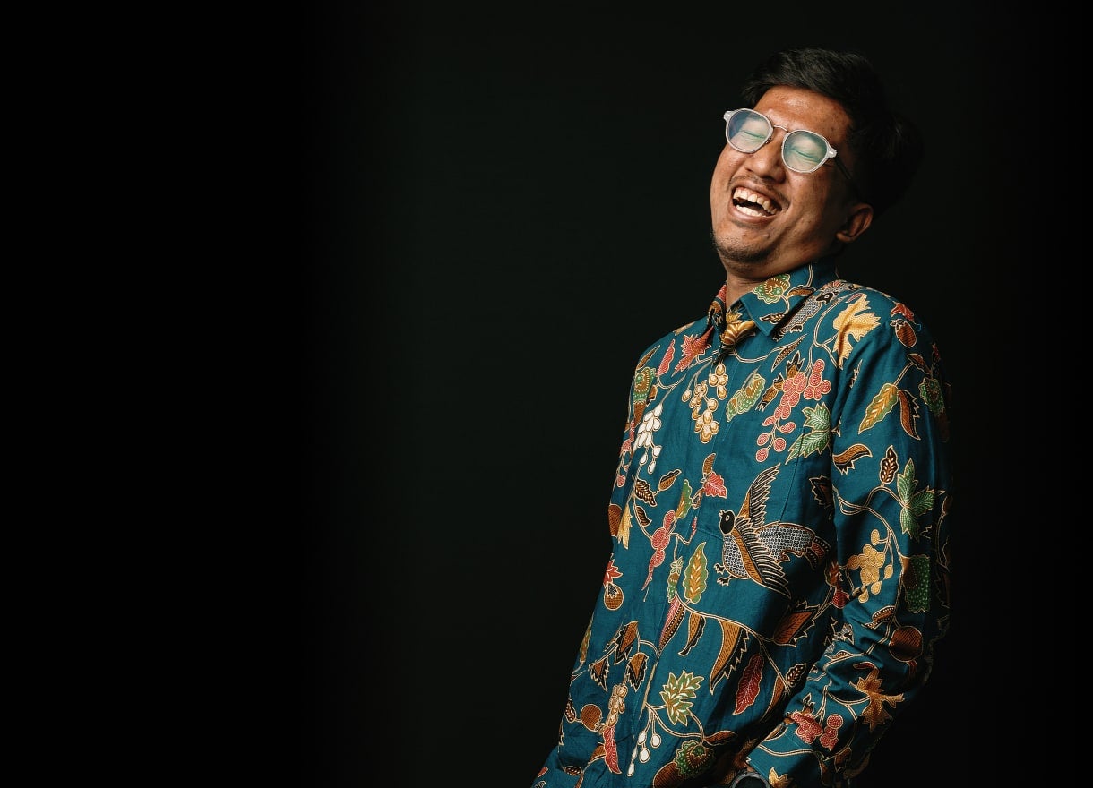 Picture of Iqbal with a black background