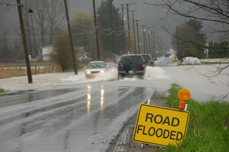 Does Car Insurance Cover Flood Damage in Florida