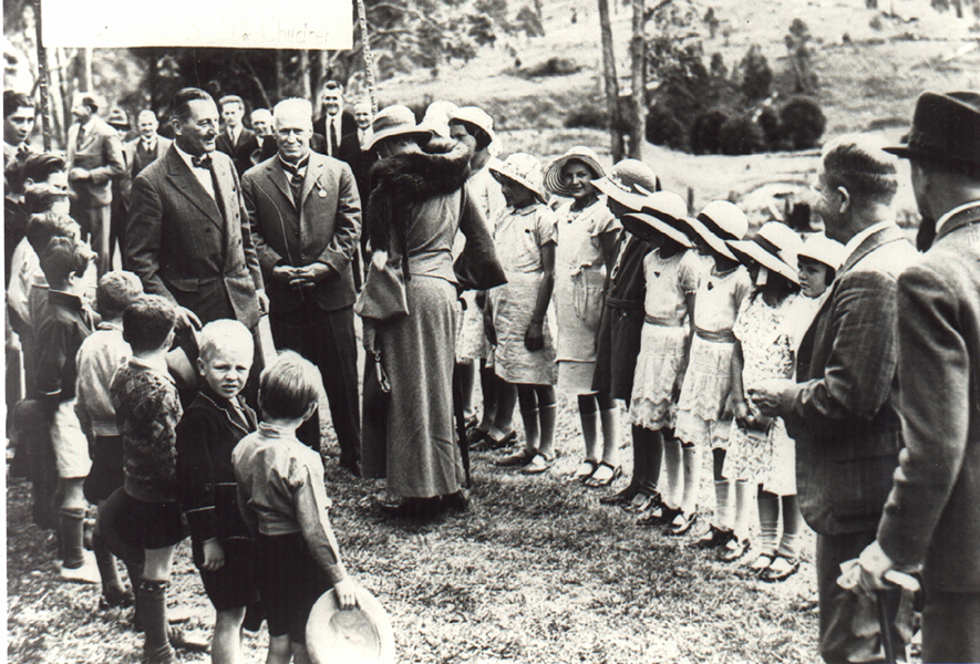 Official Opening of the Crohamhurst Observatory, 13 August 1935. Governor Sir Leslie Wilson and Inigo Jones, with guard of honour formed by children from the Crohamhurst State School - Peachester History Committee Inc.