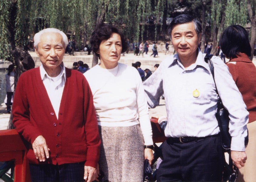 Stanley, Valmai and his father travelled to China (1983)