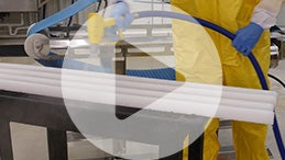 Lay equipment components over (tailored) racks or carts during cleaning to ensure it never touches the floor.