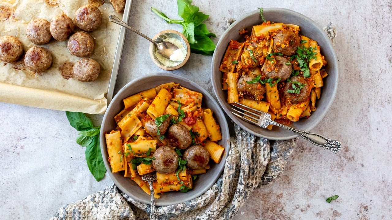 Red Pepper Pesto Pasta with Abruzzese Meatballs