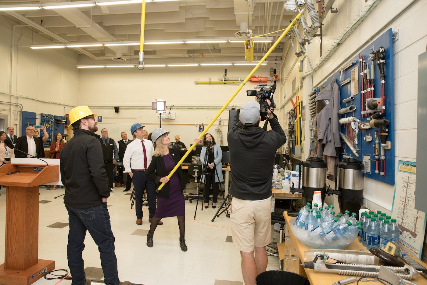 nait-receives-funding-to-expand-apprenticeship-seats-aHR0cHM6.jpg