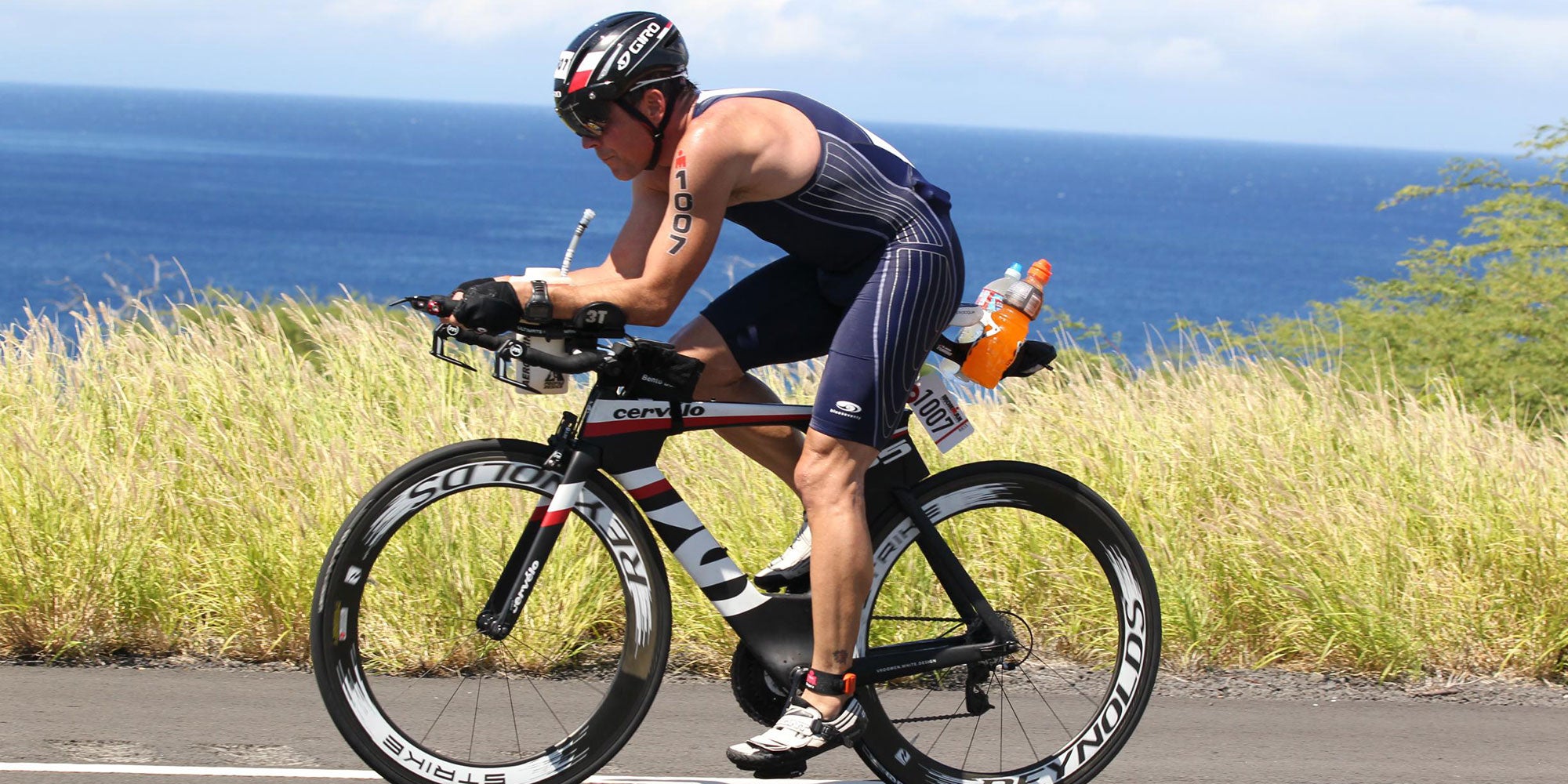 how-one-triathlete-recovered-from-a-broken-femur-and-qualified-for-the-ironman-world-championship-aHR0cHM6.jpg
