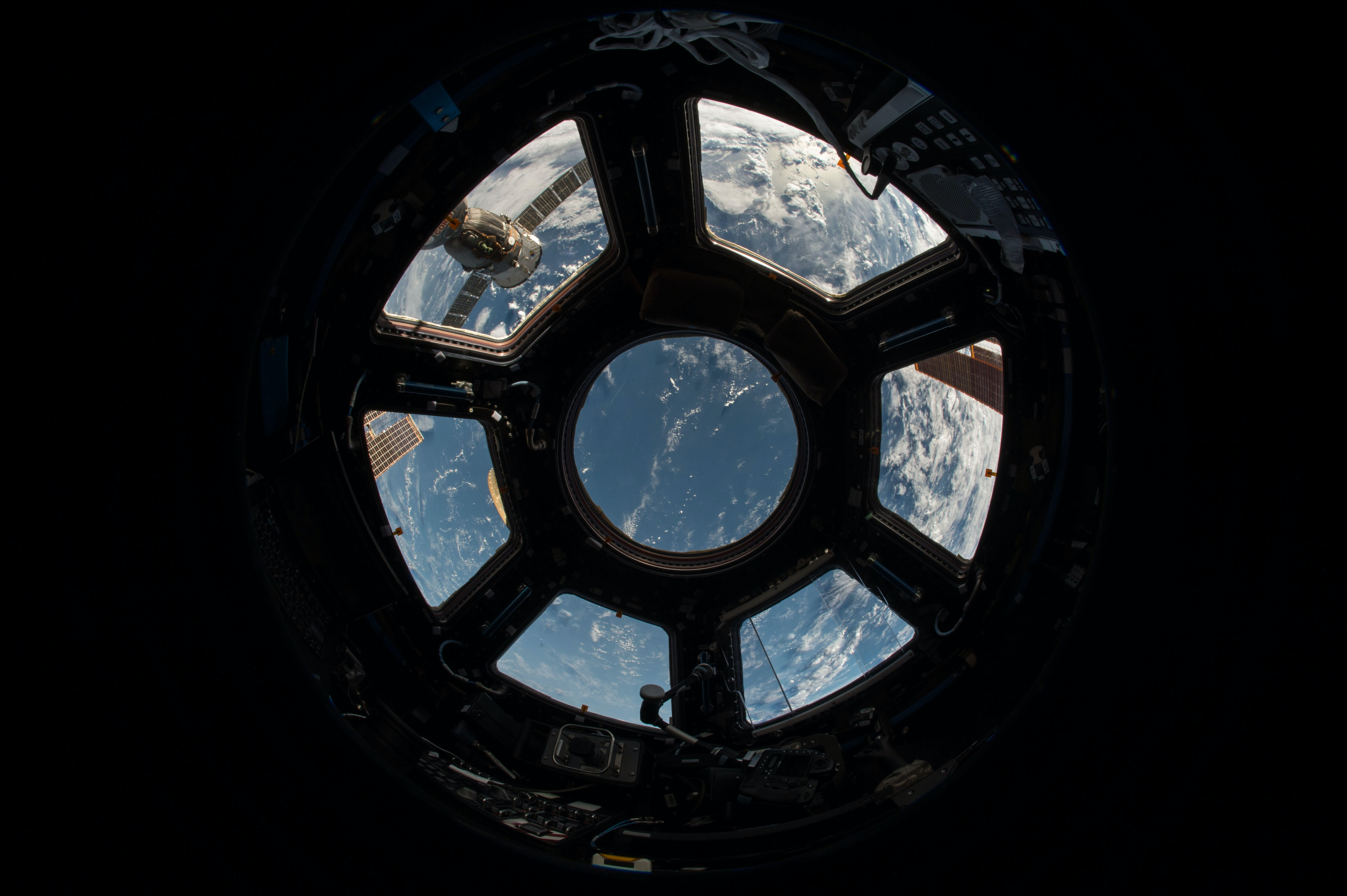 Image: The Aerospace and Automotive STEM Returners Project