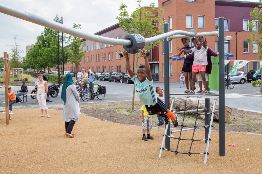 Children playing in Amsterdam Zuid-Oost (Emerald playground)