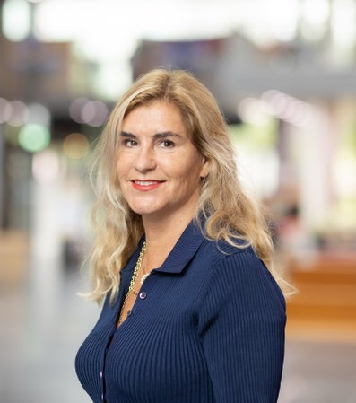 Portret Marjan Olfers, hoogleraar sport & recht