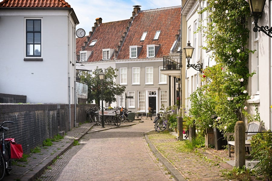 Een straat in Nederland.