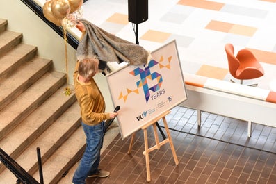 Arjen van Witteloostuijn reveals the SBE 75 logo
