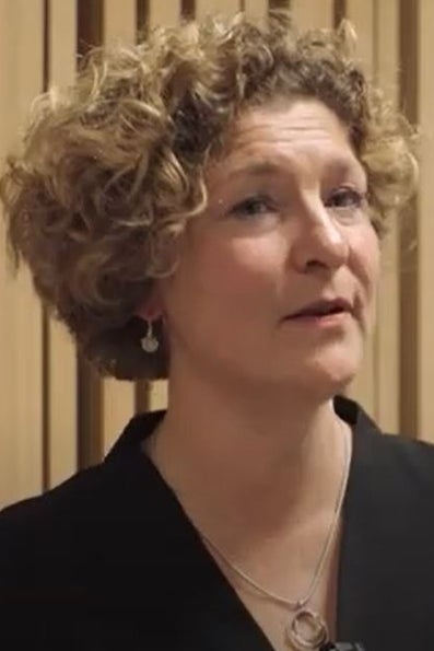 Caroline Douma alumnus VU