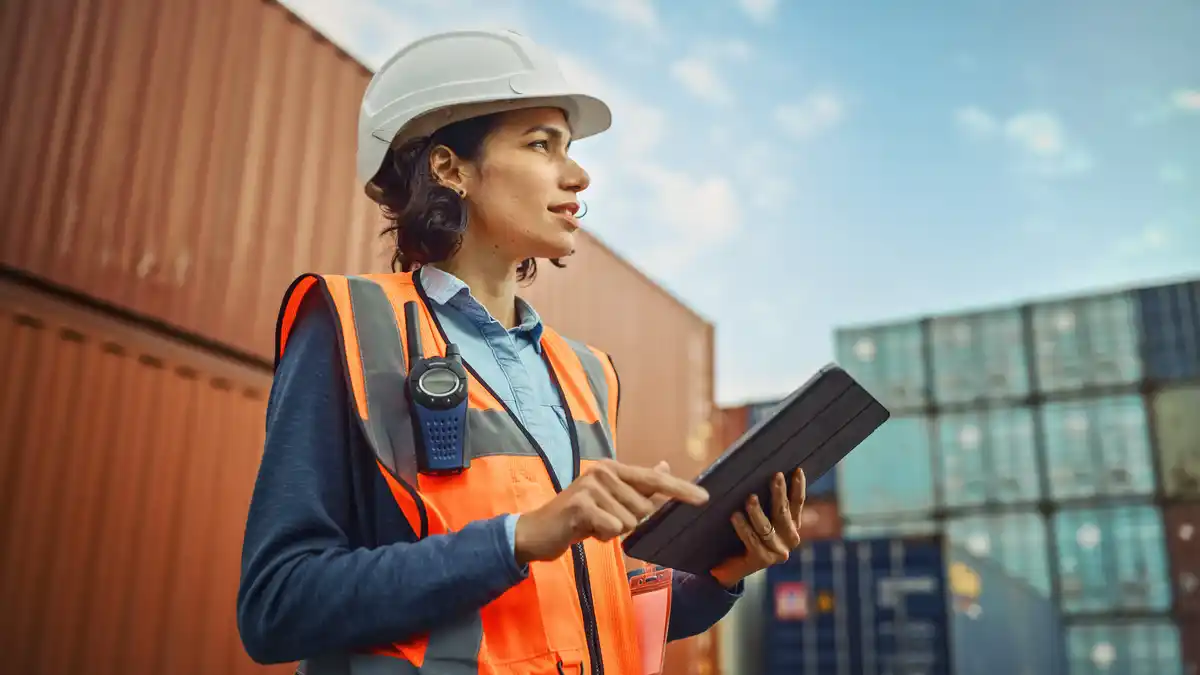 Manufacturing Worker observing site