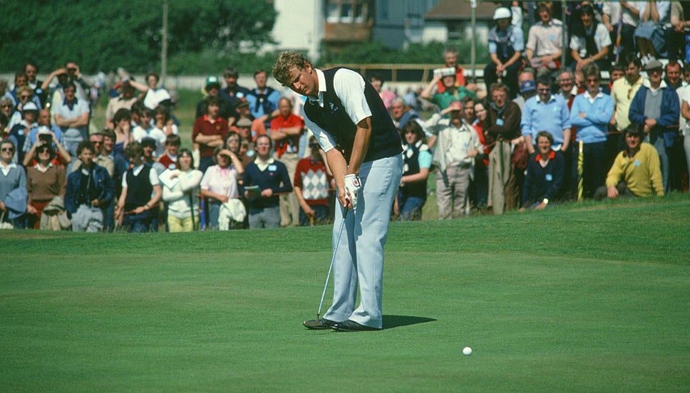 Sandy Lyle putting at The Open