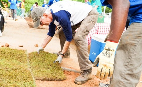 2019-11-habitat-for-humanity-atlanta-4-530x.jpg
