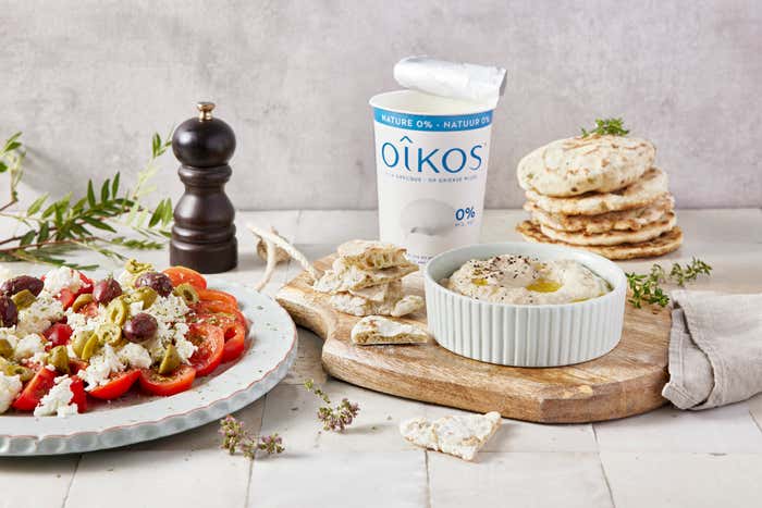 MEZZE MET VERSE PITABROODJES & MELITZANOSALATA