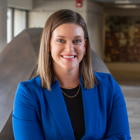 Shannon_Huether_Headshot_2