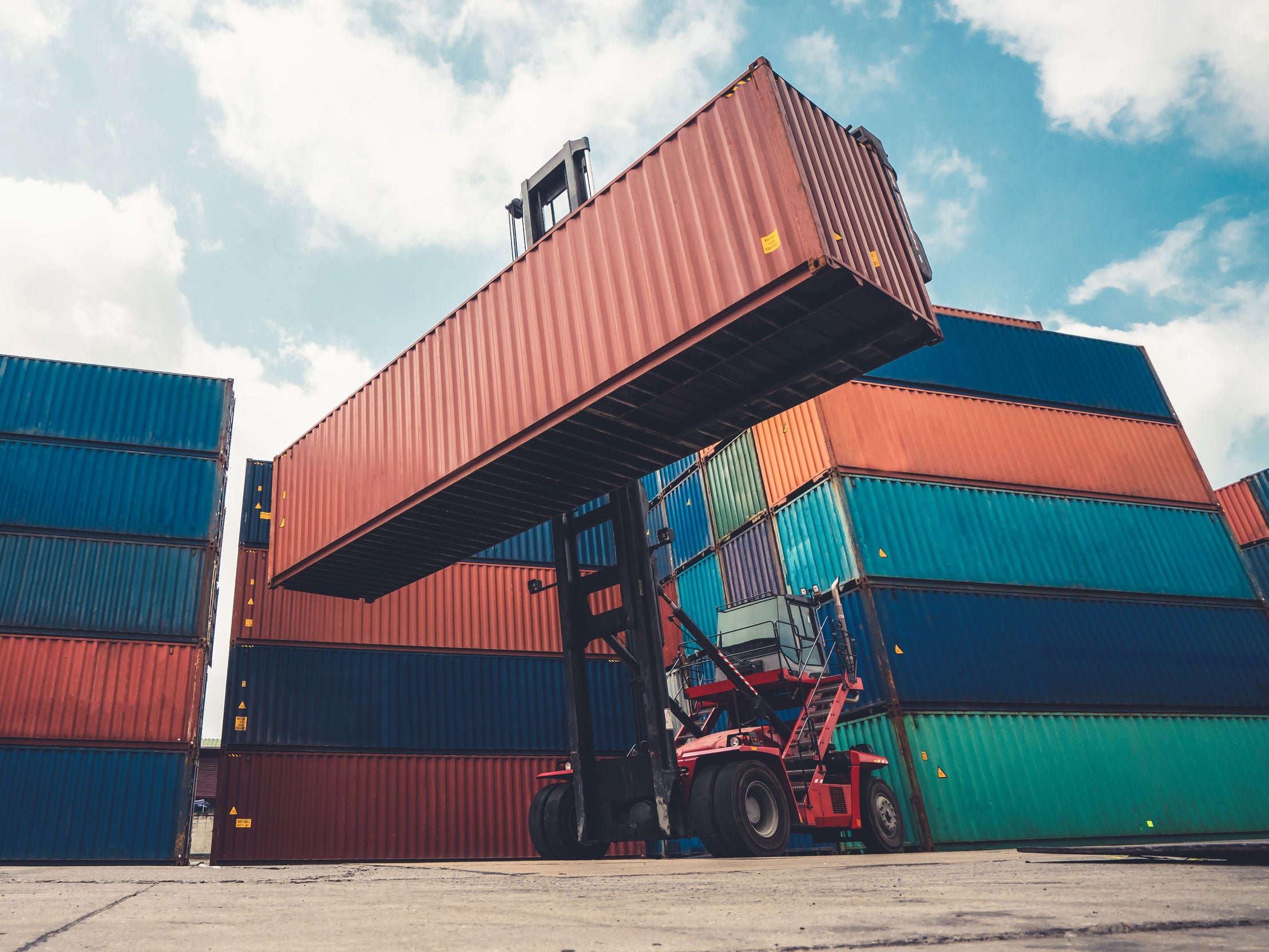Managing the risks of transporting freight in shipping containers