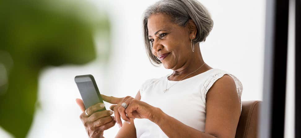 New to online banking? The right knowledge can empower you to add it to your budgeting toolkit with confidence. Here’s what you need to know.