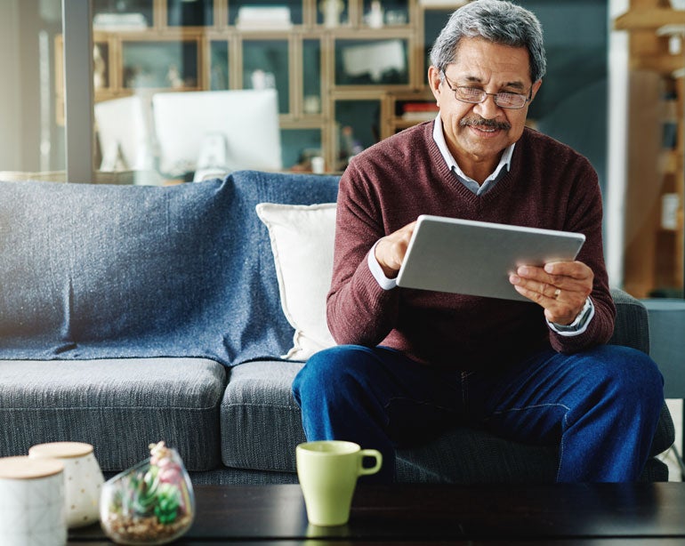 Encuentre respuestas a algunas de las preguntas más frecuentes sobre BenefitsCheckUp, una forma gratuita y confidencial de ver para qué tipo de ayuda financiera usted o un ser querido podrían calificar en su área.